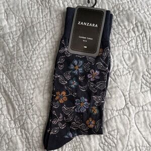 Zanzara Men's Floral Navy Socks
